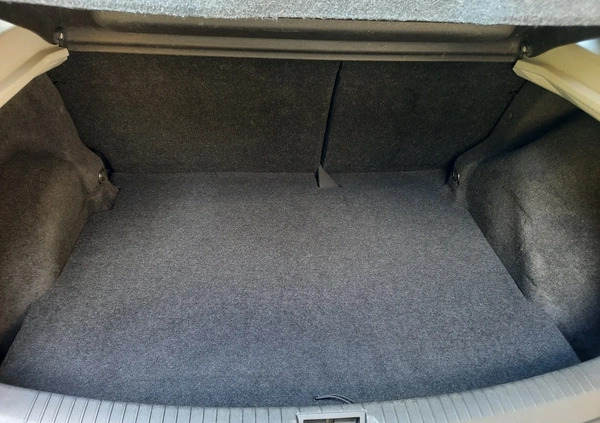 Nissan Qashqai cena 41000 przebieg: 86500, rok produkcji 2012 z Kraków małe 232